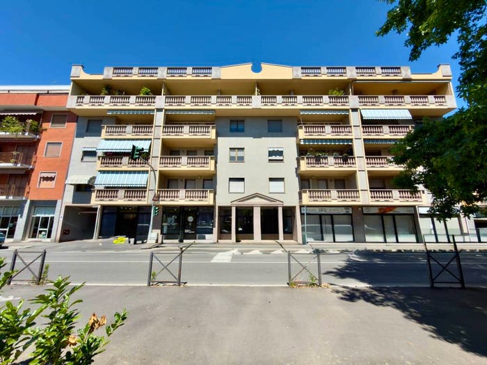 Casa con 5 locali in vendita in Via Marzo, Porta Mortara, Novara