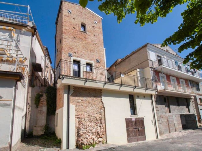 Casa trilocale in vendita in Strada della circonvallazione, Centro, Città Sant'Angelo