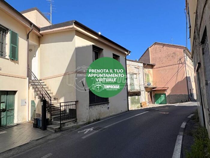 Appartamento quadrilocale in vendita in Via Meceti, Centro, Loano