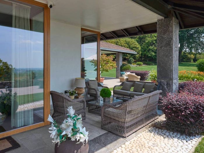 Casa con 6 locali in vendita in Colverde