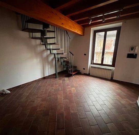 Appartamento trilocale in vendita in Via Nicolò Girardengo, Novi Ligure