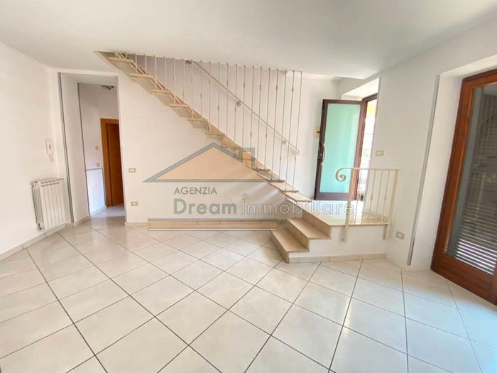 Appartamento trilocale in vendita in Via Armando Diaz, Centro, Mugnano di Napoli