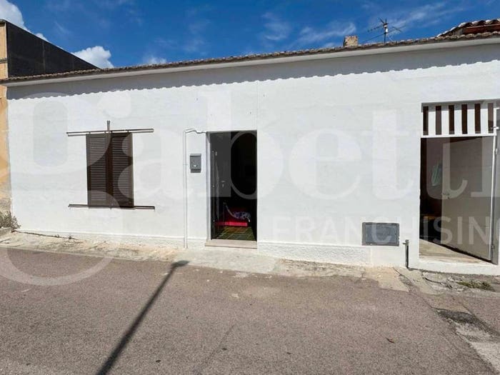 Casa trilocale in vendita in Via Pergolesi, San Nicola, Olbia