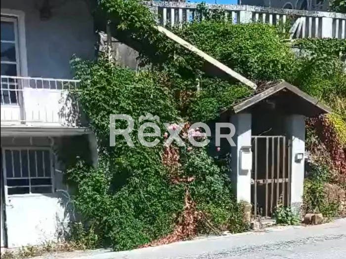 Appartamento con 6 locali in vendita in Via XX Settembre, Niella Tanaro