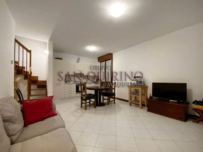 Appartamento trilocale in vendita in VIA VESPUCCI, Centro, Mirandola