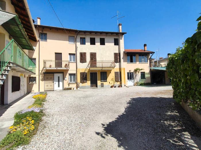 Casa trilocale in vendita in Via Roma, Centro, Mortegliano