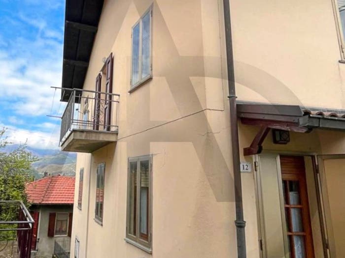 Casa quadrilocale in vendita in Via San Cristoforo, Monchio delle Corti
