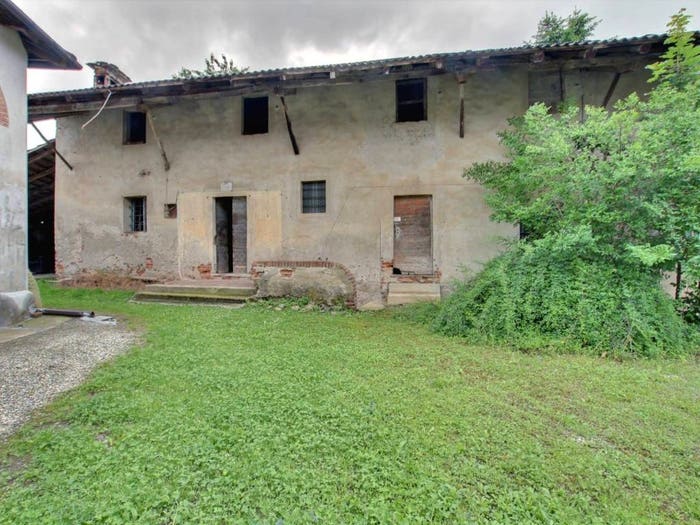 Casa trilocale in vendita in Via della Battaglia, Roata Rossi Passatore, Cuneo