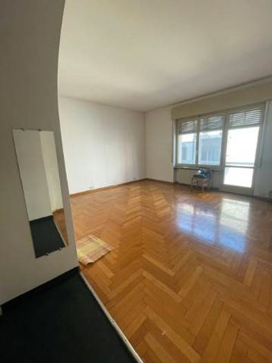 Appartamento bilocale in vendita in Via della Pace, Centro, Lomazzo
