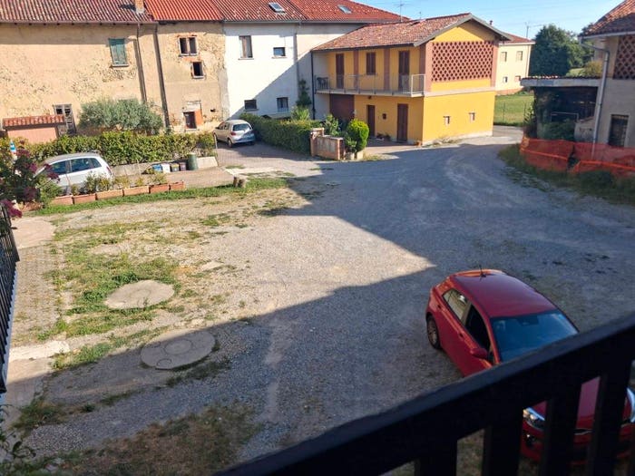 Casa trilocale in vendita in Via Monte Nero, Centro, Inverigo