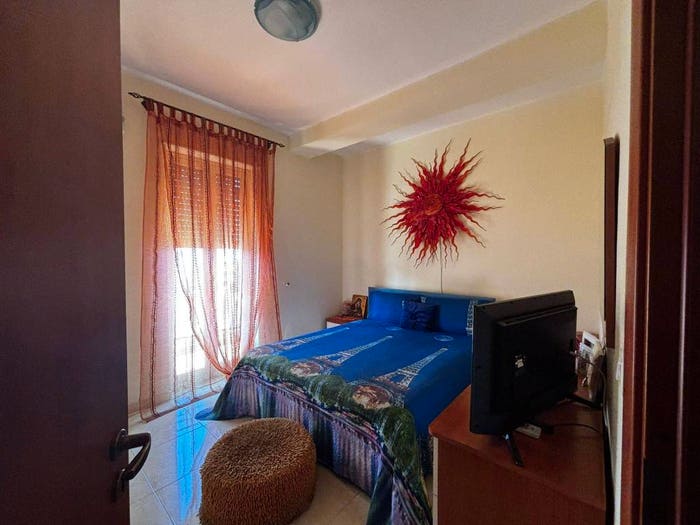 Appartamento trilocale in vendita in Via Novembre, Fondachello, Valdina