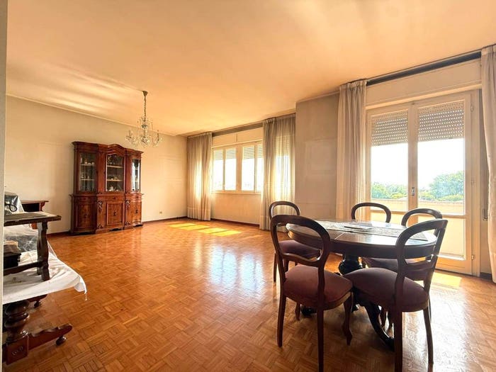 Appartamento con 5 locali in vendita in Corso della Vittoria, Centro, Legnago