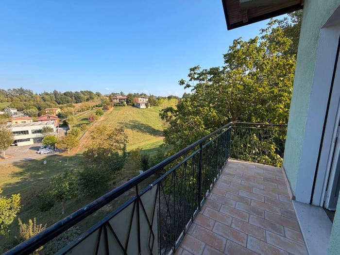 Appartamento con 5 locali in vendita in Pavullo nel Frignano