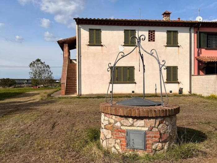 Casa con 6 locali in vendita in Via Lavoria, Crespina e Lorenzana