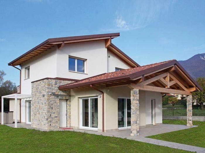 Casa con 6 locali in vendita in Via del Macchione, Avenza, Carrara