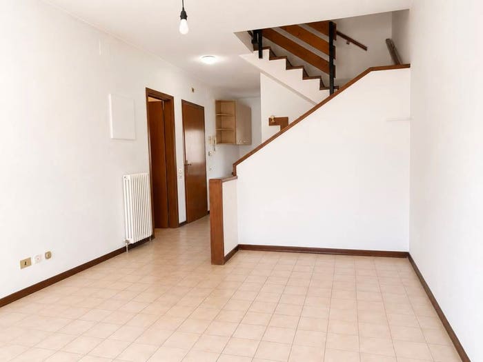 Appartamento quadrilocale in vendita in Via Europa, Centro, Merone