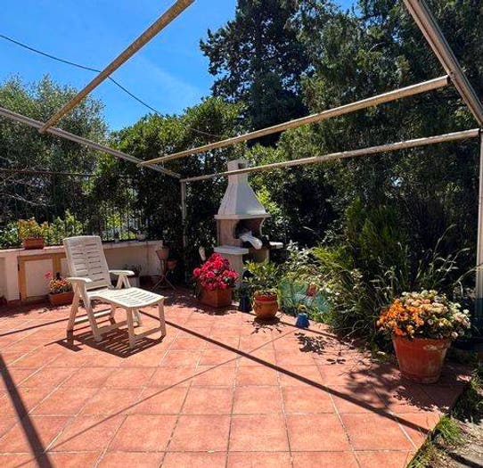 Casa con 6 locali in vendita in Località Montemazzano, Centro, Piombino