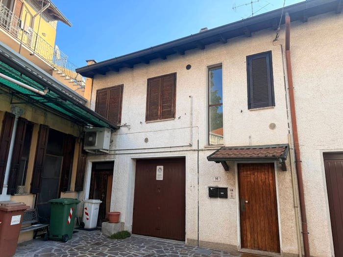 Appartamento trilocale in vendita in Via G Ratti, Lesmo
