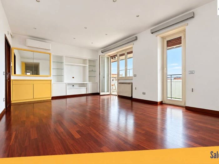 Appartamento trilocale in vendita in Via Salvatore di Giacomo, Ardeatino Montagnola, Roma