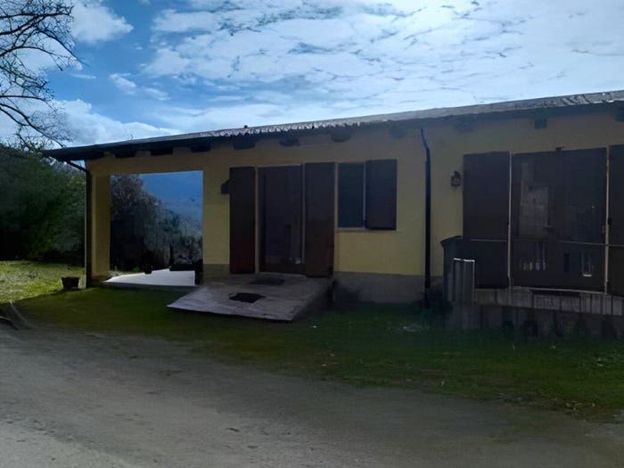 Casa con 6 locali in vendita in Contrada Muso di Bove Aprigliano CS Italia, Aprigliano