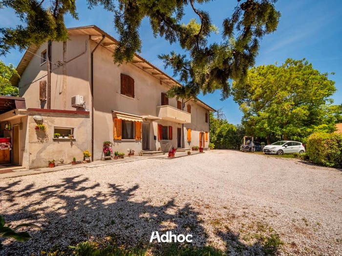 Casa con 6 locali in vendita in Località Carignano, Fenile Carignano, Fano