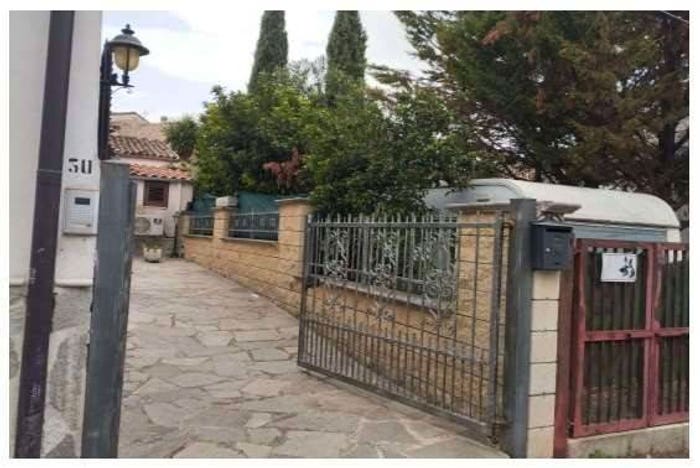 Appartamento con 6 locali in vendita in Via Fara Galeone, Torre de' Passeri