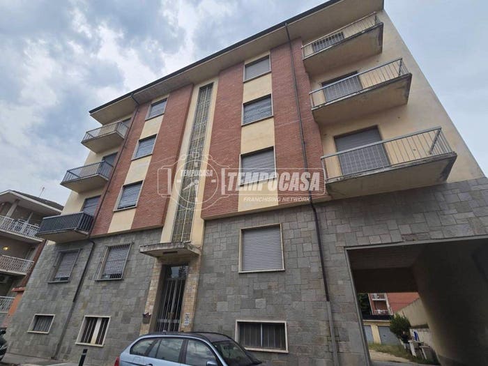 Appartamento trilocale in vendita in Via G Viglione, Centro, Carmagnola
