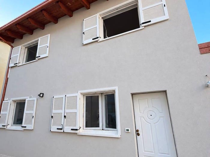 Casa trilocale in vendita in Via della Liberazione, Roio, L'Aquila