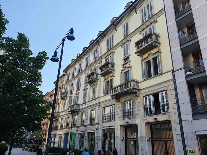 Appartamento trilocale in affitto in Largo La Foppa, Moscova, Milano