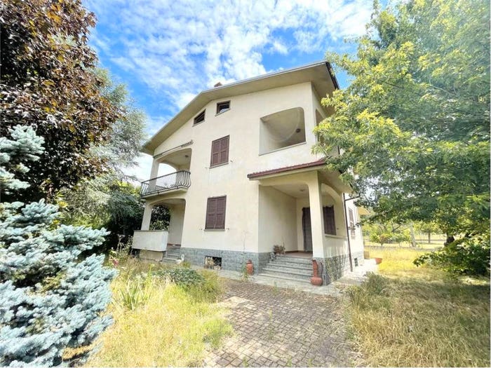 Casa con 6 locali in vendita in Centro, Capriata d'Orba