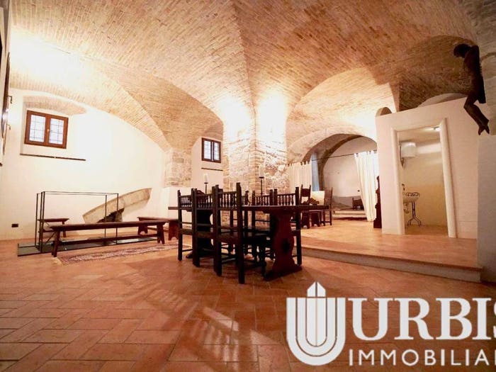 Appartamento monolocale in vendita in Via Bernardo da Quintavalle, Centro Storico, Assisi