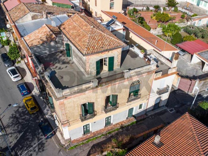 Casa con 6 locali in vendita in via Etnea, Nunziata, Mascali