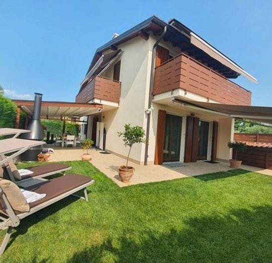 Casa con 5 locali in vendita in Strada Villa, Cavaion Veronese