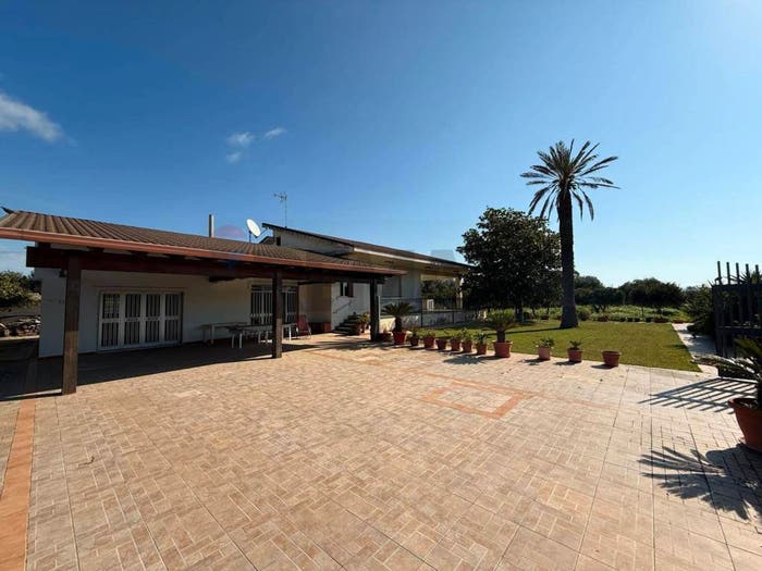 Casa con 6 locali in vendita in Via Roma Marina di Modica, Marina di Modica, Modica