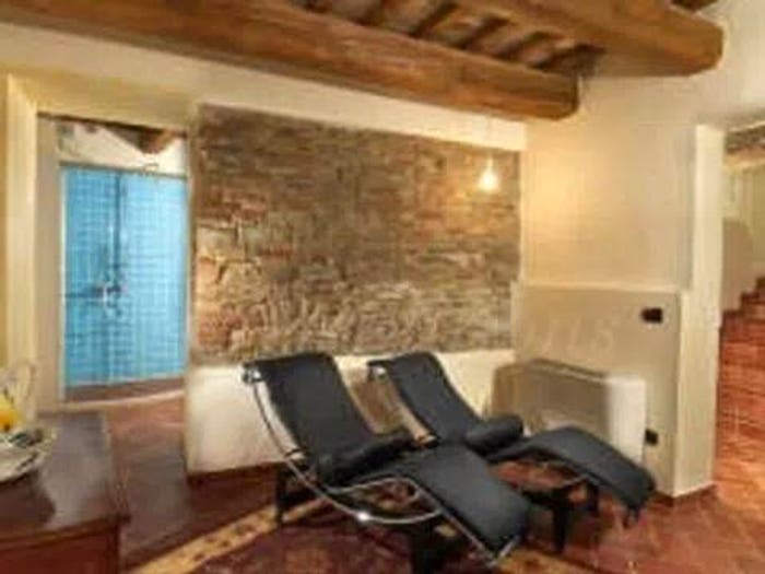 Casa con 6 locali in vendita in Piazza Della Libertà, Centro, Montefiore Conca