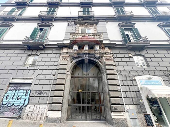 Appartamento bilocale in vendita in Piazza Museo Filangieri, Tribunali, Napoli