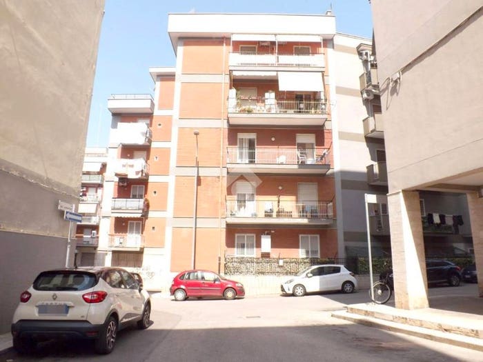 Appartamento quadrilocale in vendita in VIA DEI CARPENTIERI, Bisceglie