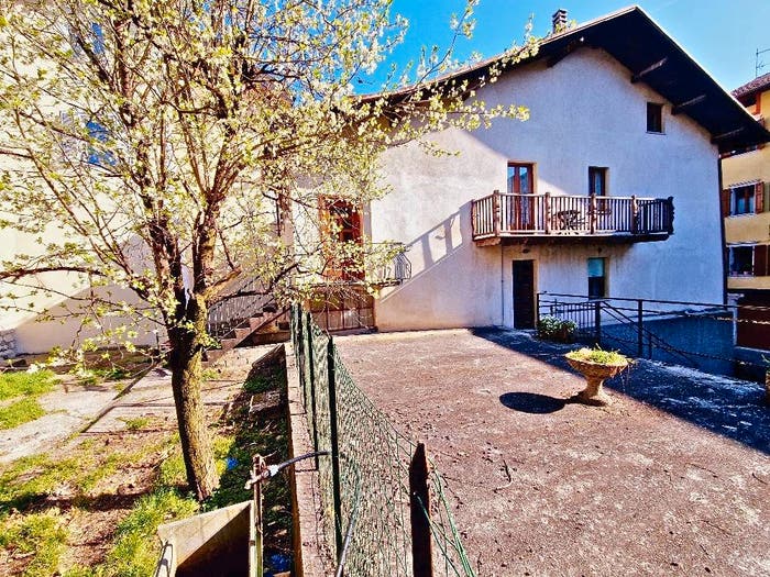 Casa con 6 locali in vendita in Via Cesare Battisti, Borgo, Borgo Valsugana