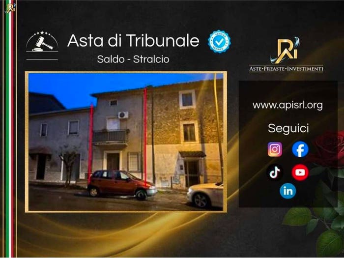 Appartamento quadrilocale in vendita in Via Carnello, Centro, Isola del Liri