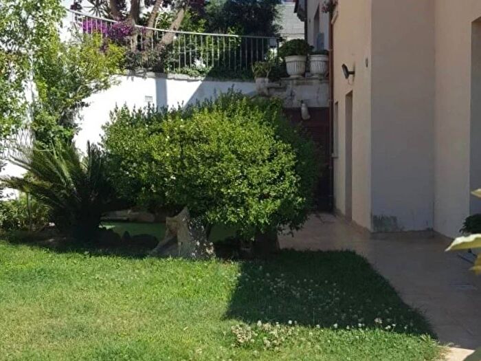 Casa con 6 locali in vendita in Via Mosca, Viale Aldo Moro Ospedale Vecchio, Olbia