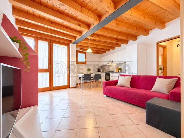 Appartamento trilocale in vendita in Centro, Santorso
