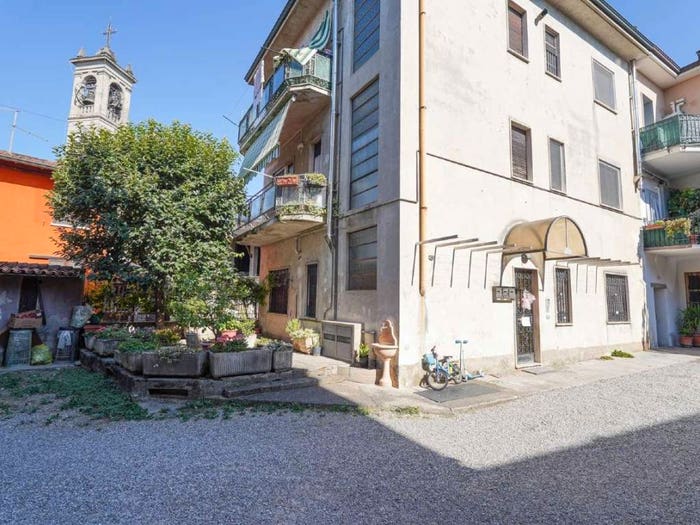 Appartamento trilocale in vendita in vicolo SEMINARIO, Pognano