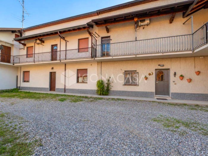 Appartamento trilocale in vendita in Via Sant'Elisabetta, Ravello Villastanza Villapia, Parabiago