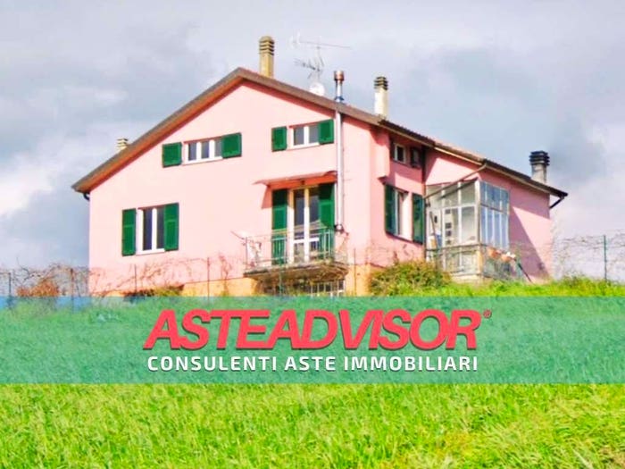 Casa con 6 locali in vendita in Frazione Marianna Strada Comunale Stradone, Spineto Scrivia