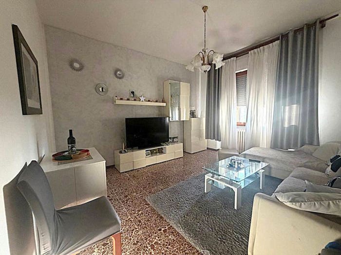 Appartamento quadrilocale in vendita in Via Antonino Scopelliti, Centro, Quarrata