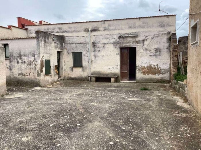 Casa trilocale in vendita in via Lombardo, Rilievo, Misiliscemi