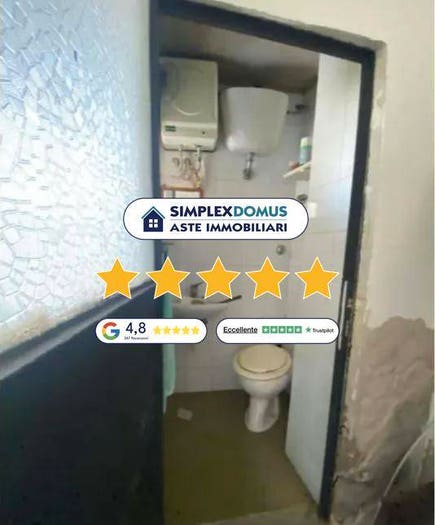 Appartamento con 6 locali in vendita in Via Monticelli, Centro, Casal Velino