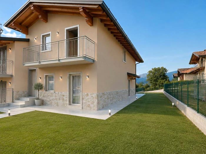 Appartamento trilocale in vendita in Via Risorgimento, San Lorenzo Di Rovetta, Rovetta