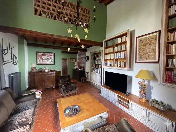 Casa con 6 locali in vendita in Via di Montefiesole, Pontassieve