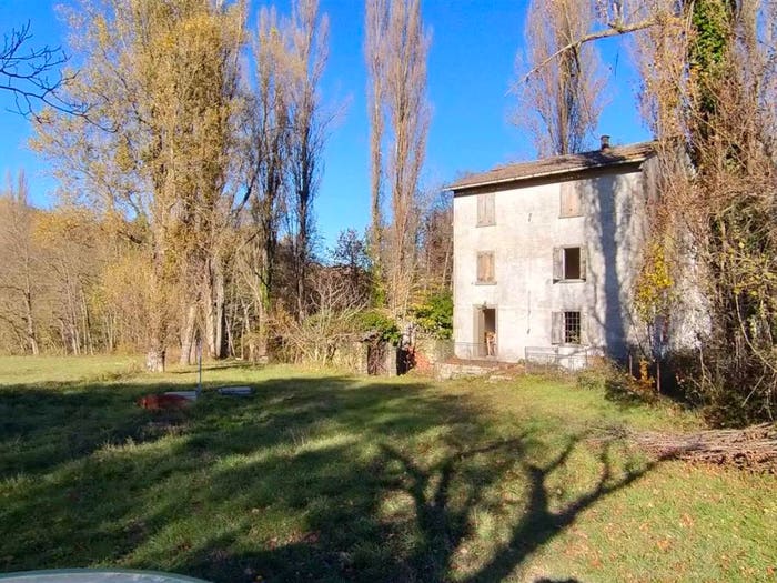 Casa con 6 locali in vendita in via Corgnolo, Castiglione dei Pepoli